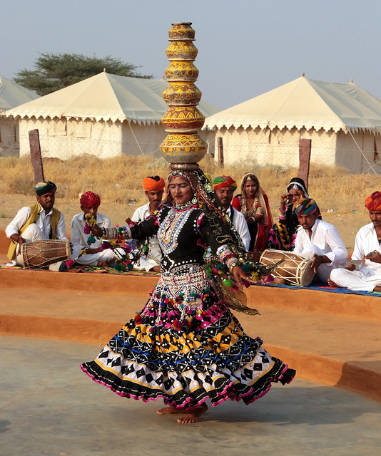 LA DANZA KALBELIA IN RAJASTHN, viaggi in india, viaggio in india, tour operatore locale per india, tour operatore locale in india, agenzia di viaggi in india, viaggi in india su misura,